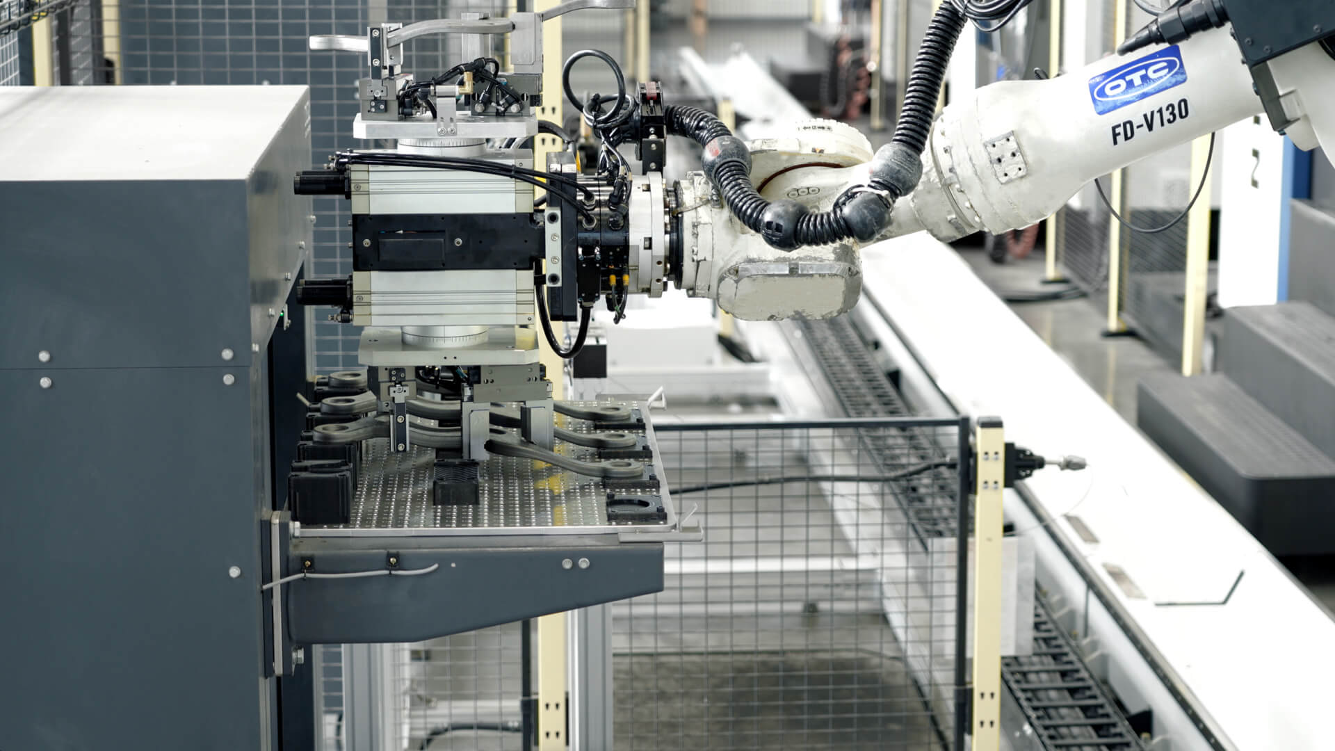 精密部品の配置