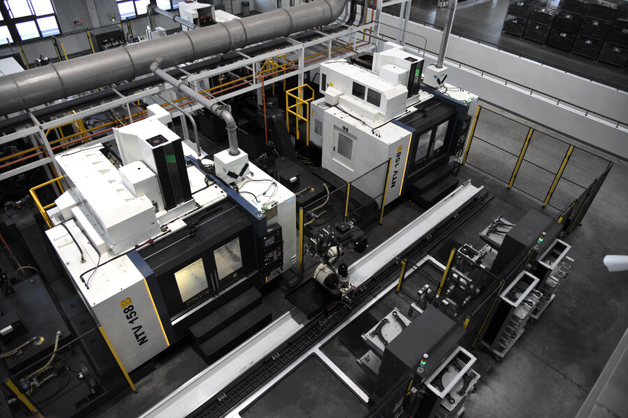 強固なサプライヤーパートナーシップが、ティア1自動車部品メーカーの成功をどう支えているのかをご紹介。協力的で柔軟なサプライチェーンを構築するための戦略、変化する課題、そしてテクノロジーの役割を解説します。-1