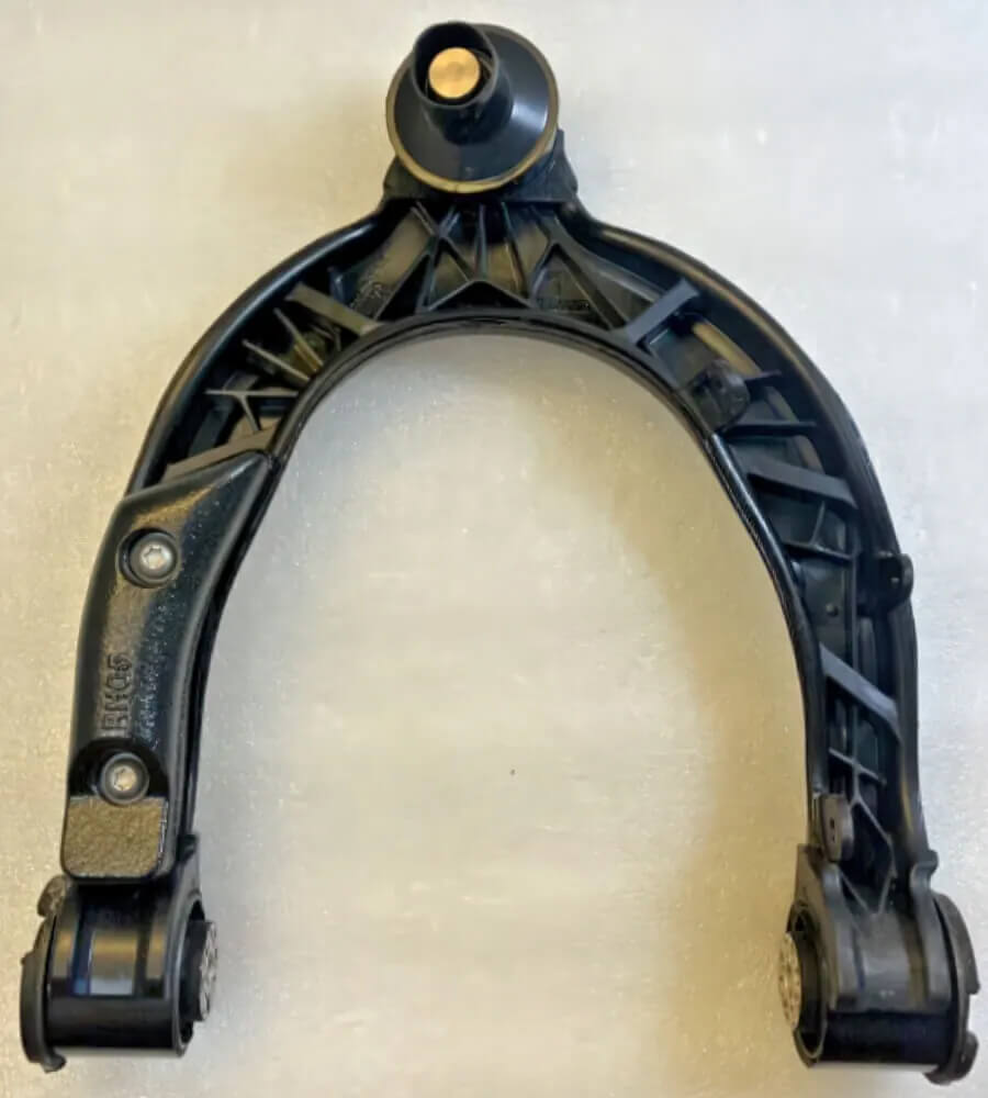 EVs はコントロールアームブッシュの製造にどんな課題をもたらすのか？