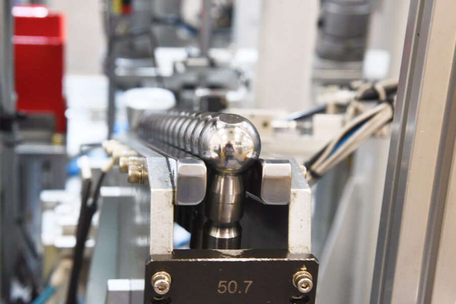 SH Auto Parts の自動車用ボールジョイント製造はどのような用途に対応しているのか？