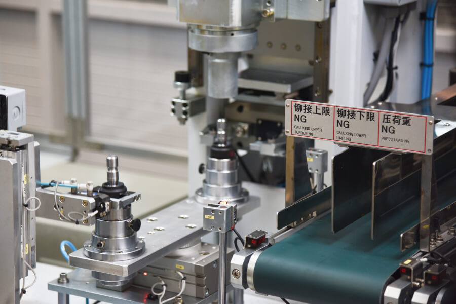 SH Auto Parts は高精度サスペンション部品を製造しています