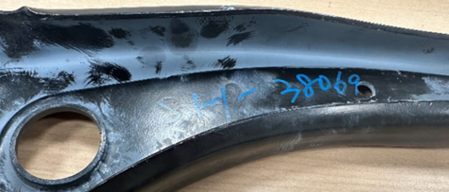 低品質なアフターマーケット向けSHPC部品は、より開いた構造になっており、強度が低く、衝撃や変形に対する耐性も低下しています。
