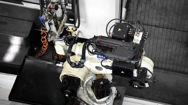 Hot-swap Robotic CNC Machining -SH Auto Parts Manufacturing